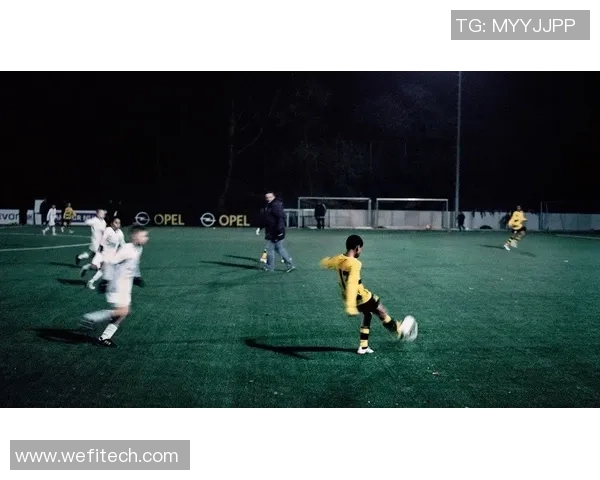 探索足球明星命理之道揭示他们成功背后的秘密与运势分析